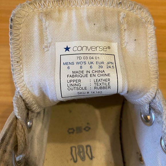 White Leather Converse size 8 - Picture 9 of 9